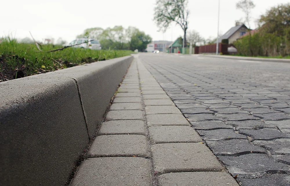 Городские территории, Бордюр дорожный, Серый